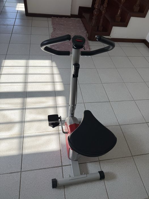 Bicicleta ergometrica64741169550722122
