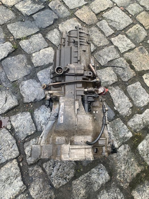 Audi A4 B7 skrzynia biegów JME 6 biegów 2,7 TDI