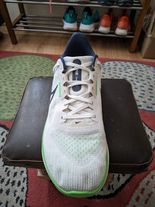 / Nike Vomero 17 / 45 / 30 km /