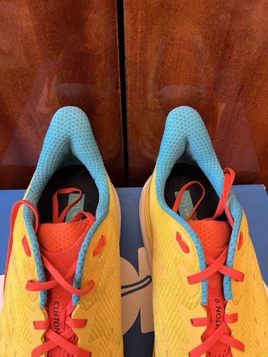 HOKA чоловічі кросівки 32см