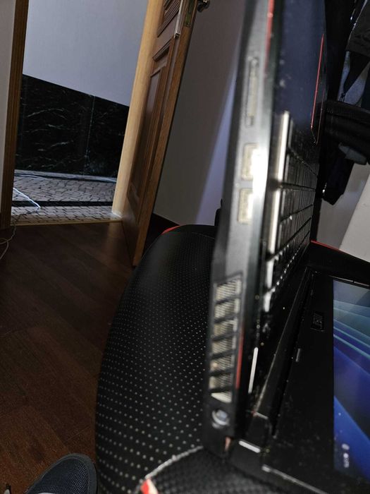 Portátil MSI 17.3" GE73 Raider RGB 8RE-477XPT