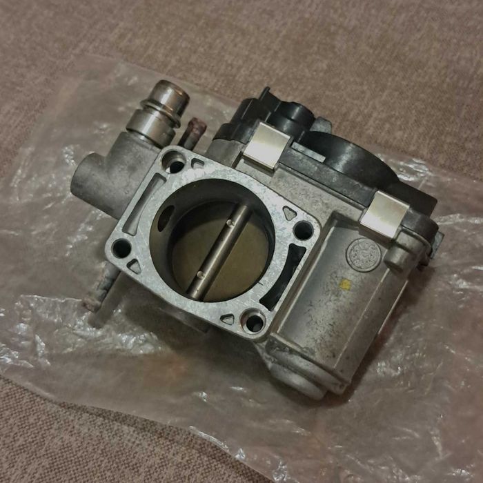 Corpo Borboleta de Admissão Opel Astra H 1.6 16v motor Z16XEP