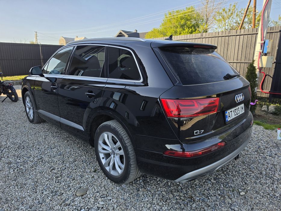 Ауді Q7 2017 рік 3.0 Quattro