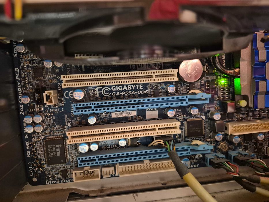 Рабочий комплект Intel Core I7 K875, Gigabyte GA-P55M-UD6, x4 DDR3 8GB