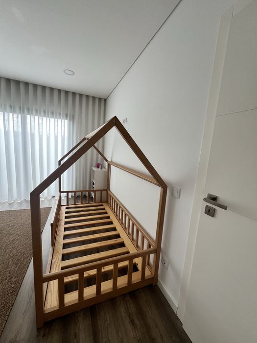 Cama montessori madeira maciça