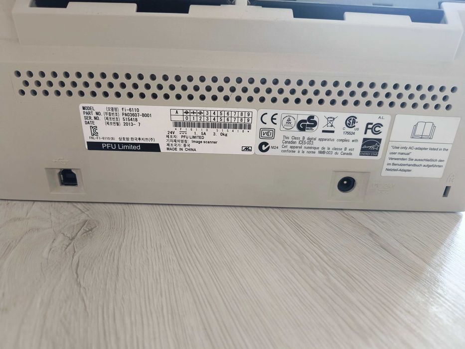 Сканер профессійний Fujitsu fi-6110