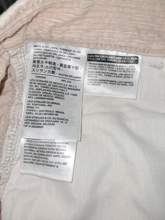 Calças Levi Stauss 27 beje