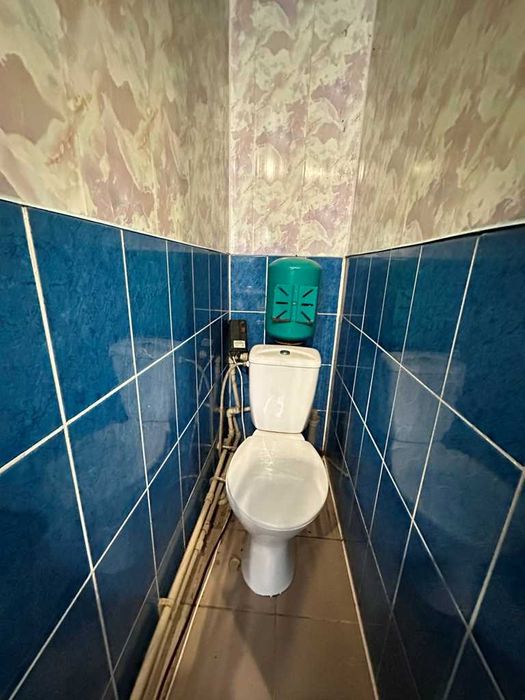 Продаж будинку біля лісу