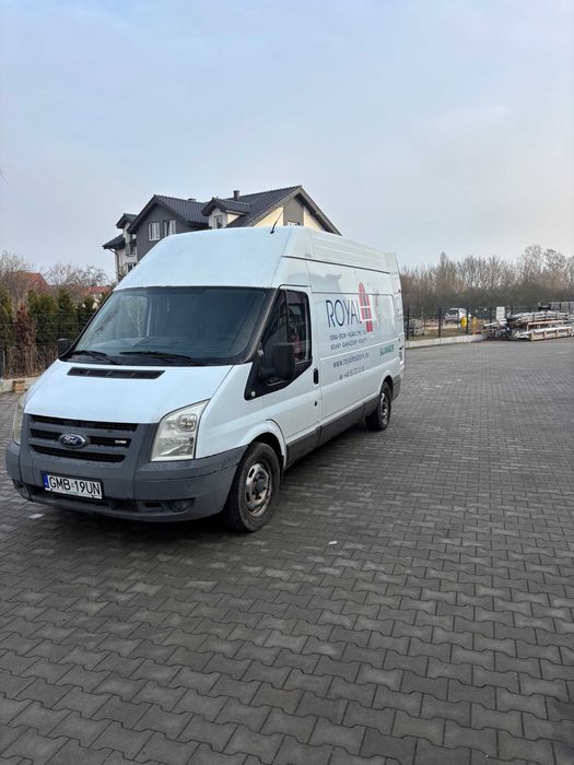 Samochód Ford Transit