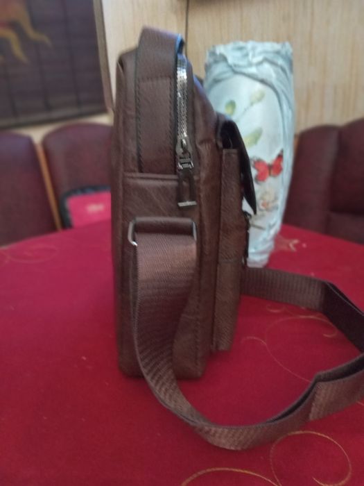 Нова чоловіча сумка