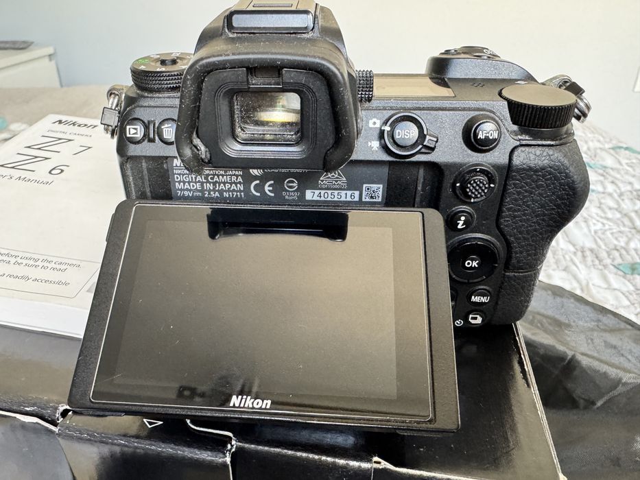 Nikon Z6 Full Frame + 2 XQD 32GB + 2 baterias + leitor + caixa