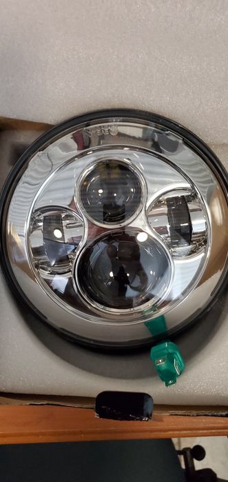 Фары; основные и вспомагательные Led Harley-Davidson 7", 4,5"