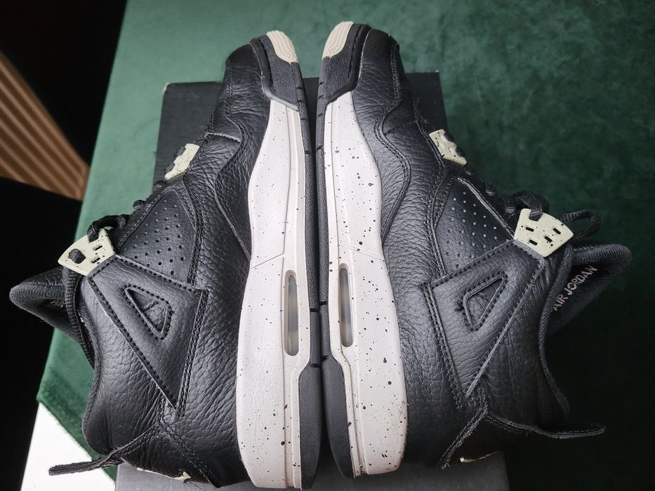 Nike Air Jordan 4 Retro NG