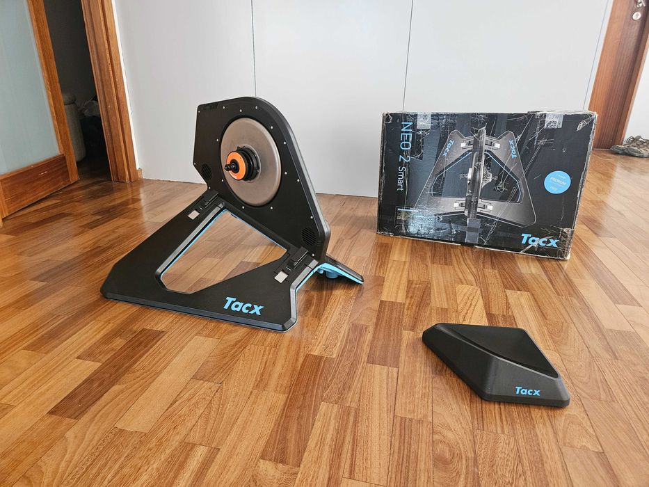 Tacx Neo 2 rolo de treino