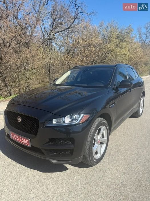 Jaguar F-Pace 2016