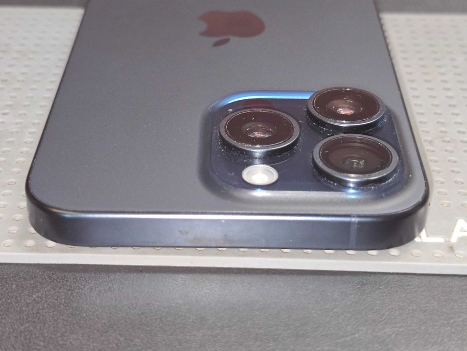 Używany - Apple iPhone 15 Pro Max 256GB Niebieski - GSM Baranowo