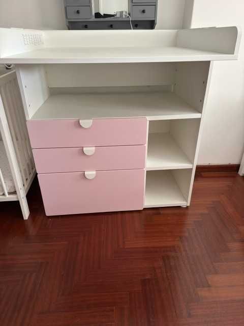 Vendo trocador com 3 Gavetas