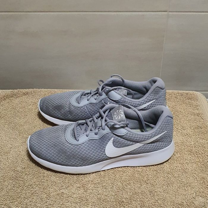 Buty męskie sneakersy NIKE Tanjun rozm. 44,5