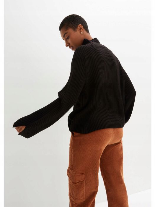 B.P.C czarny sweter ze stójką oversize 44/46.