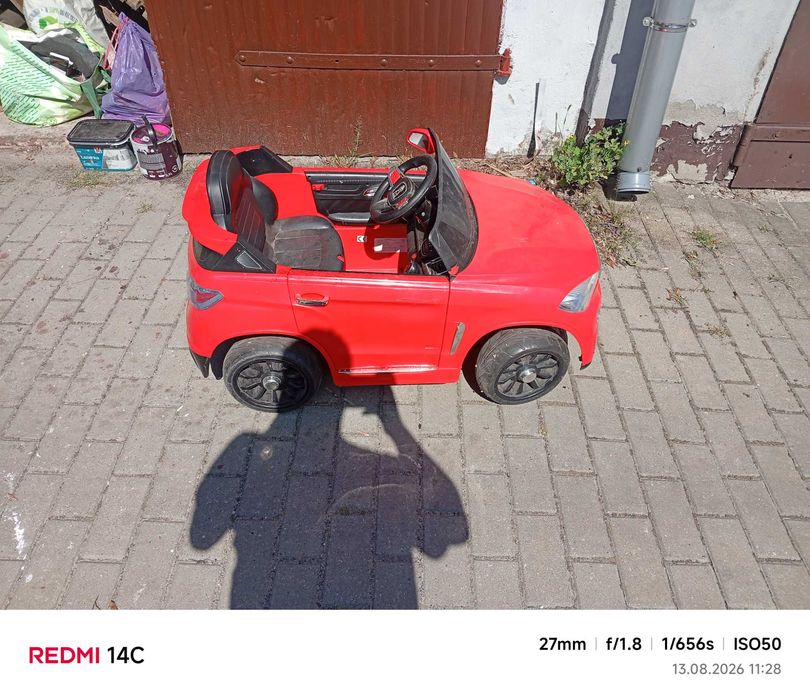 Samochodzik na akumulator i rower
