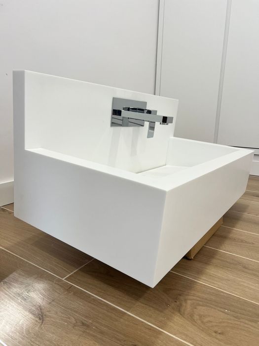 Lavatorio em Corian514901107257518084