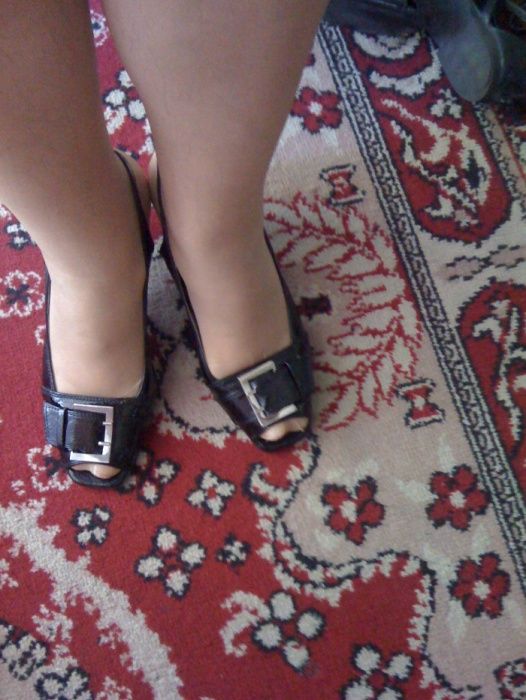 Sandały lakierowane