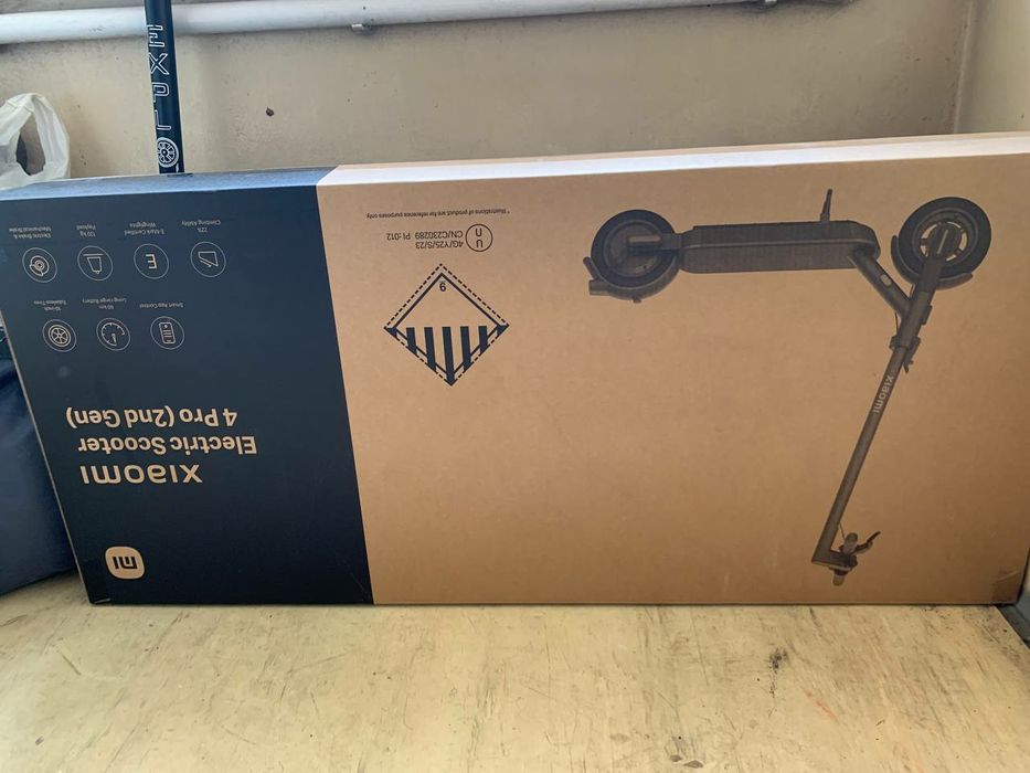 Електросамокат XIAOMI Electric Scooter 4 Pro (2nd Gen)