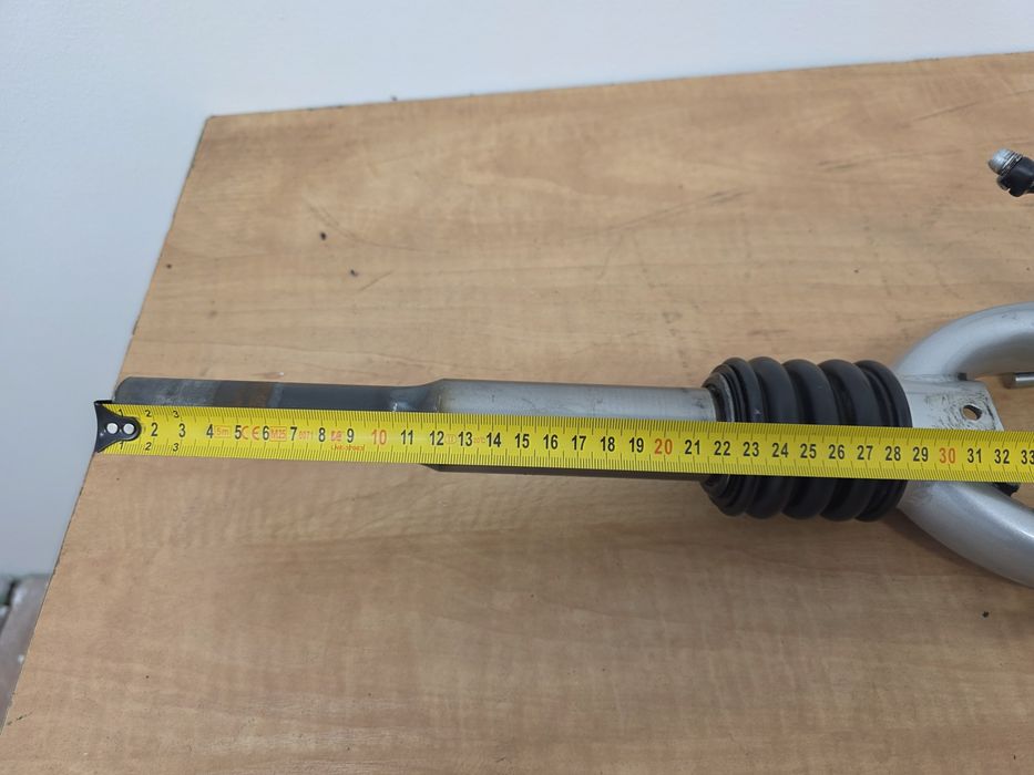 Oryginalny widelec amortyzowany Giant Twist | Hamulce V-Brake | 28"