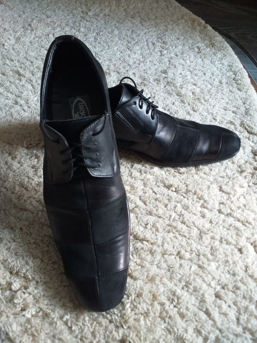 Продам новые кожаные туфли за пол цены