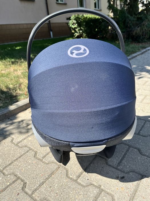 Fotelik Cubex Cloud Z i-size z bazą