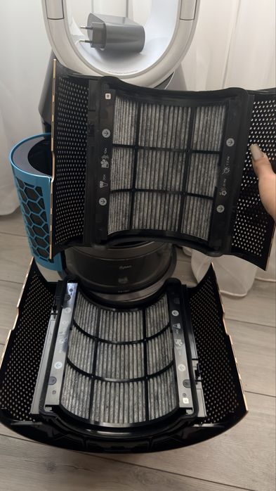 Зволожувач - очищувач Dyson Purifier Humidify + Cool Formaldehyde PH04