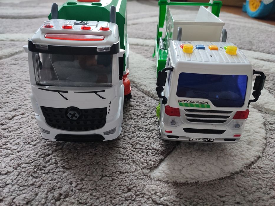 Продам машинки- сміттєвоз