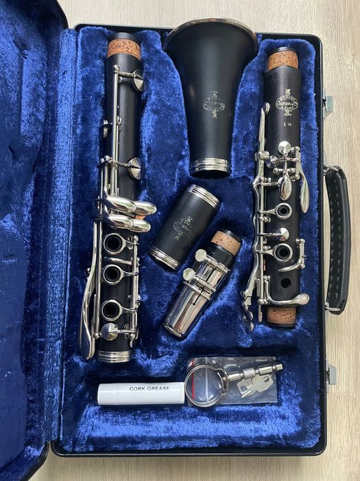 Clarinete Buffet Crampon E10