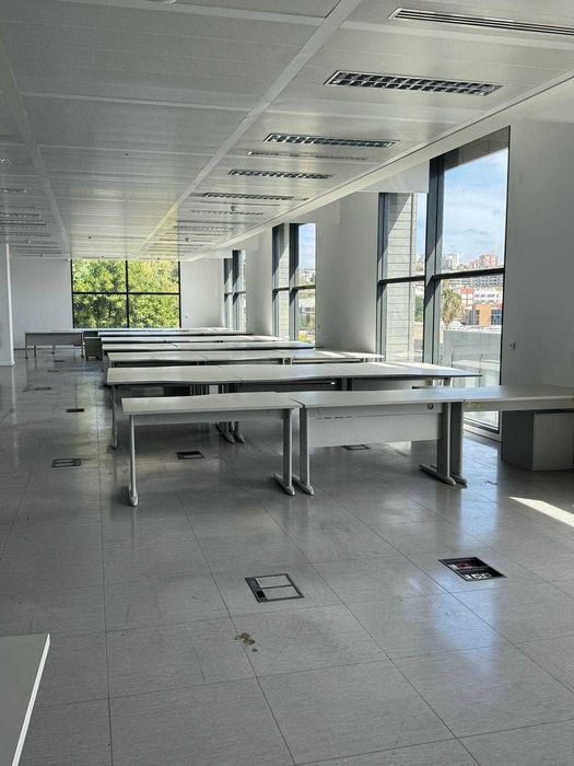 Secretarias  com ou sem blocos de gavetas