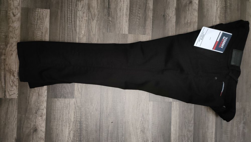 świetne nowe skinny TOMMY JEANS 34/28