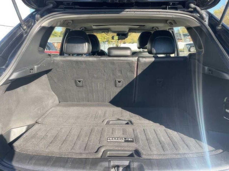 Nissan Rogue Sport S      2019