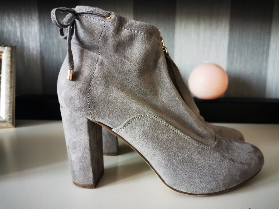 Buty botki szare r. 39