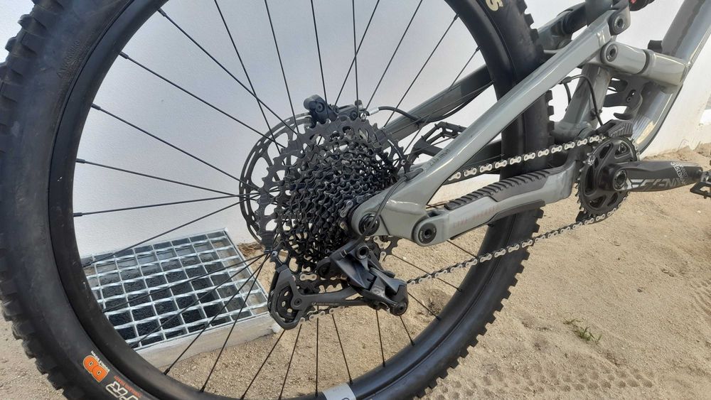 Bike de enduro YT Capra UNCAGED 10 MX