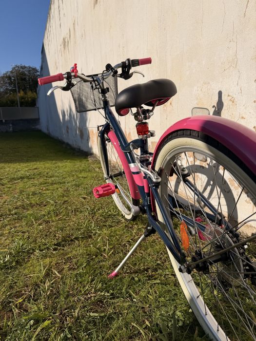 Bicicleta Infantil BTWIN com Cesta