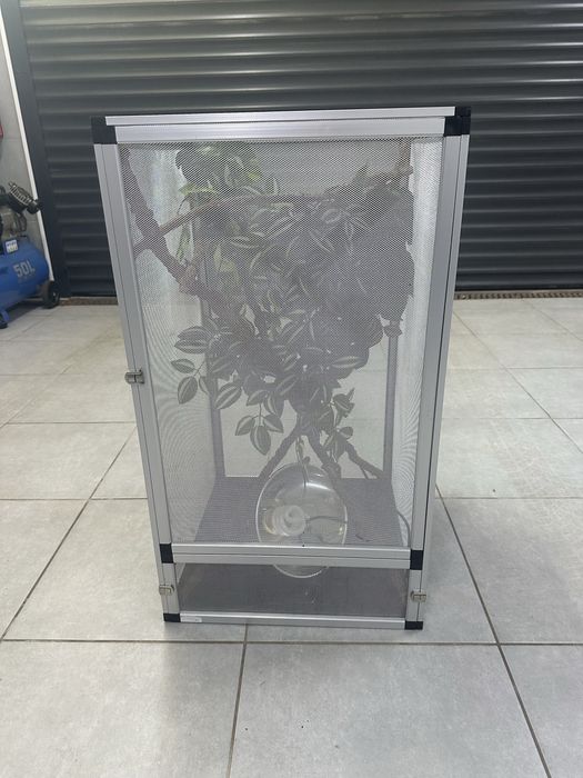 Terrarium siatkowe dla kameleona