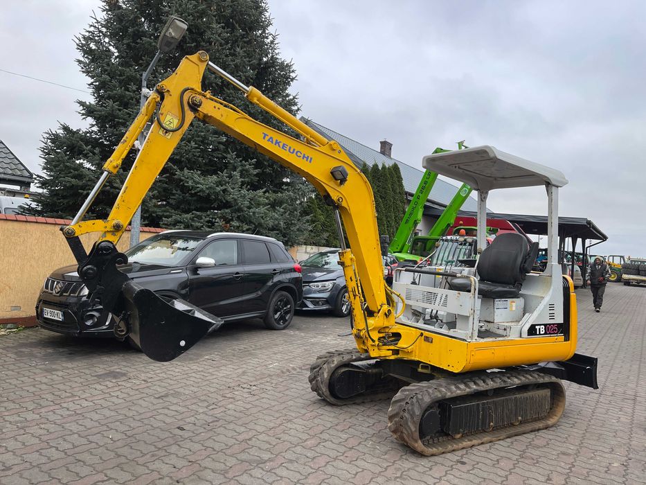 Minikoparka Takeuchi TB 025*Yanmar*100% Sprawna*2.6 Tony*Jcb cat case