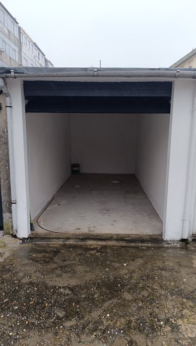 Garagem fechada Ermesinde Estação