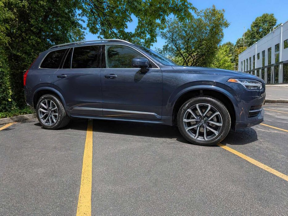 Volvo XC90      2019