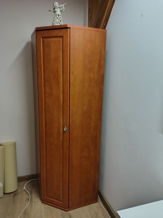 Szafa otwierane 1 drzwi