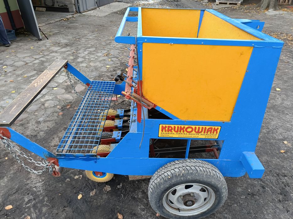 Sadzarka do cebuli dymki