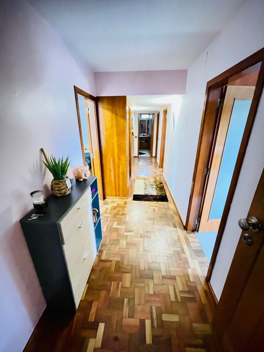 Arrenda-se apartamento T3 Coimbra (Santo António dos Olivais)