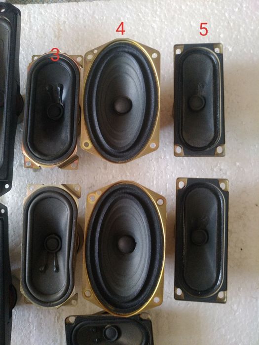 Динамики звуковые.