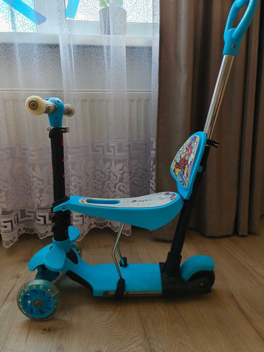 Дитячий самокат