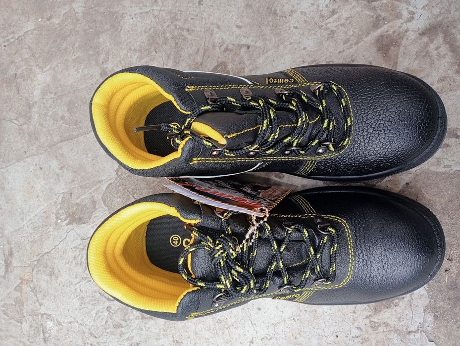 Черевики чоловічі