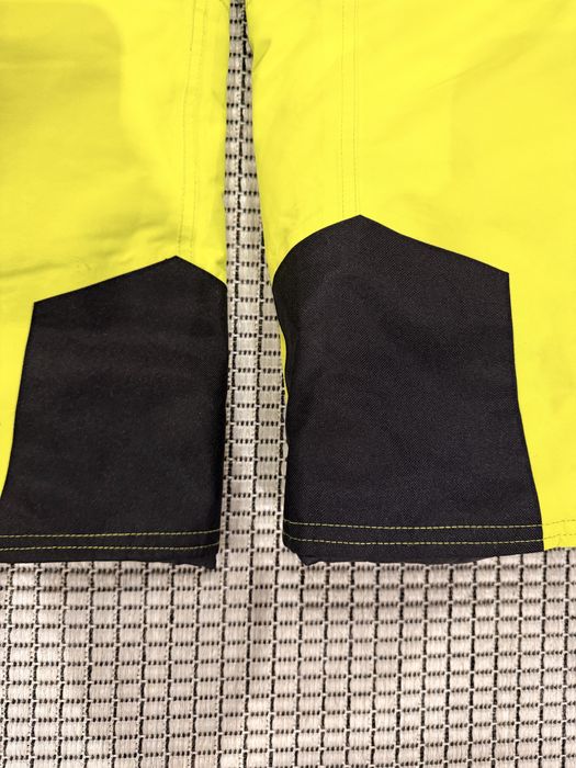 Лижний костюм  в гарному стані